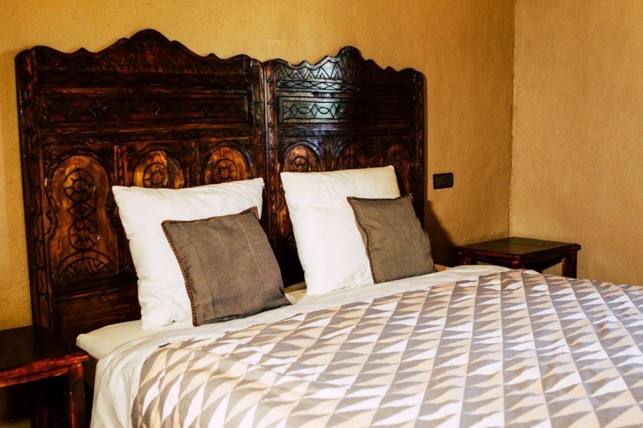 Riad Caravasar Merzouga Exterior foto