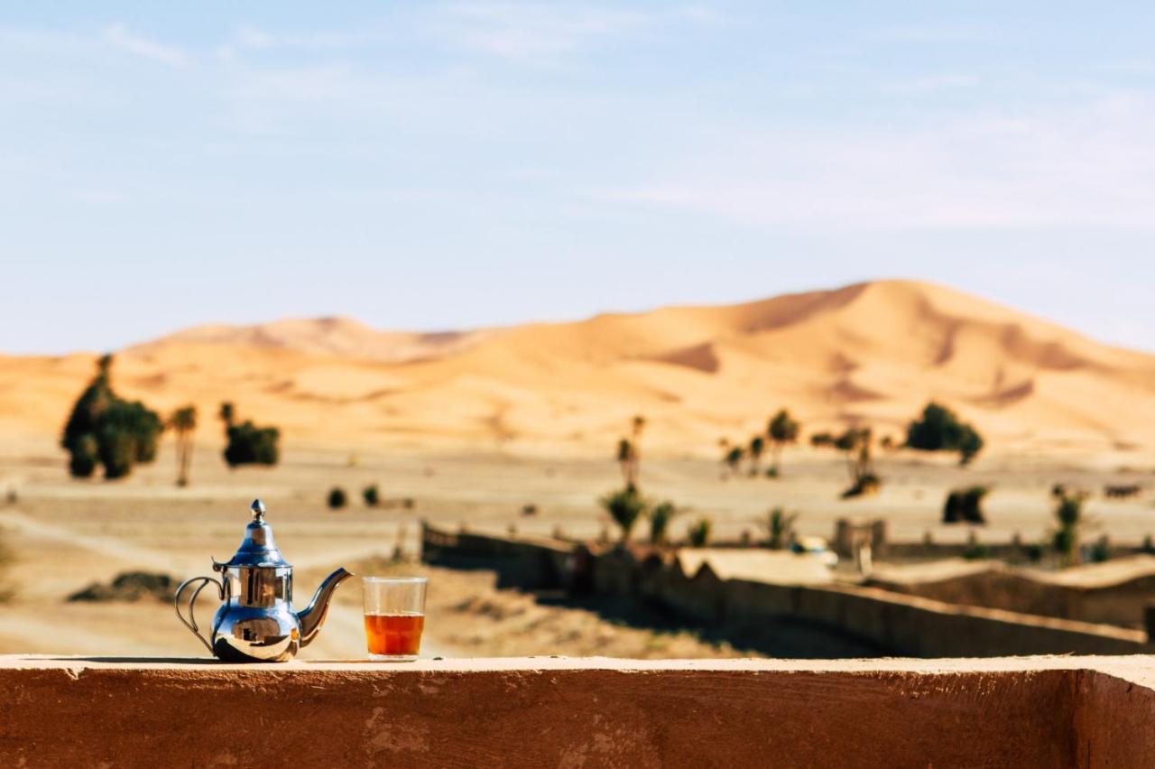 Riad Caravasar Merzouga Exterior foto
