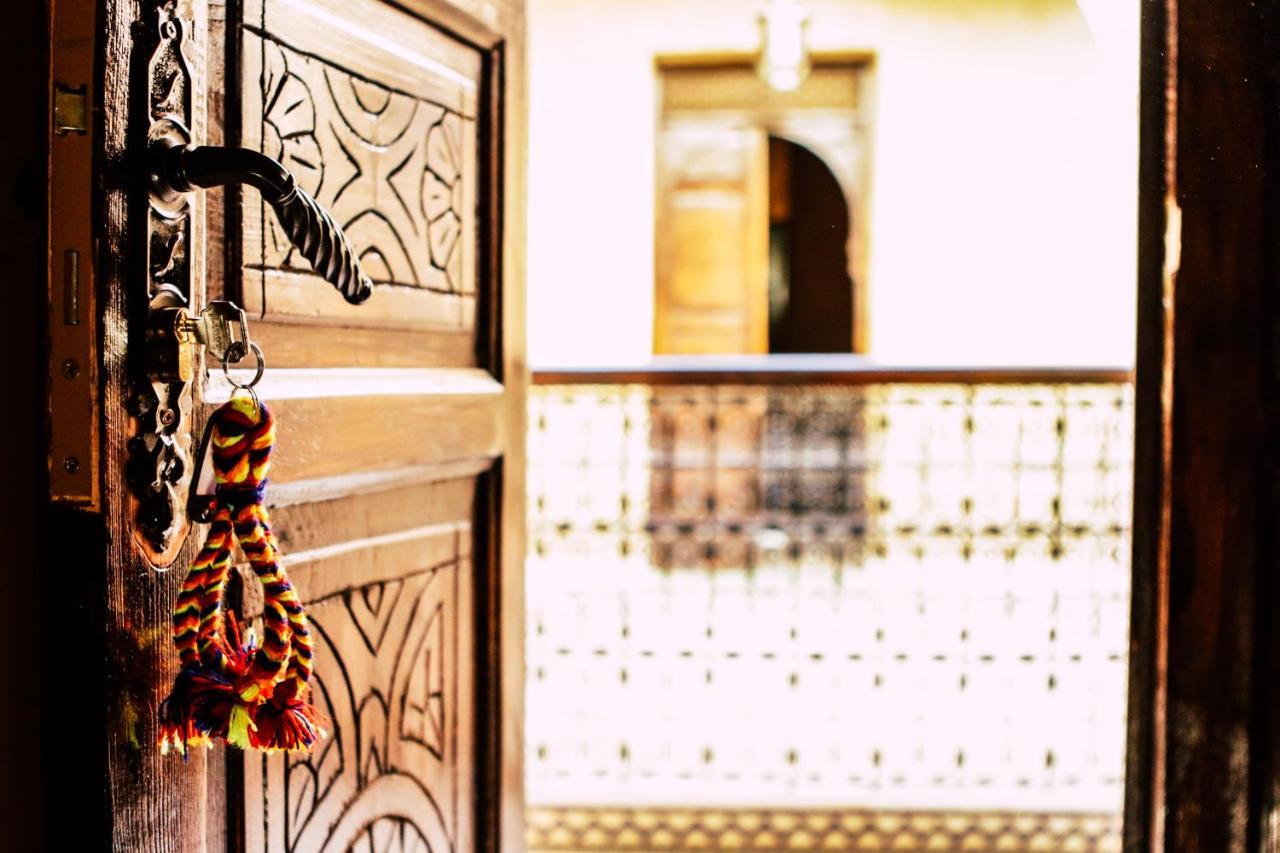 Riad Caravasar Merzouga Exterior foto
